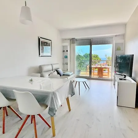 L'horizon Apartment *